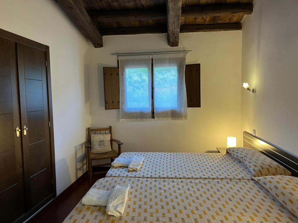 Apartamentos Rurales En Plena Sierra La Calera Екстер'єр фото