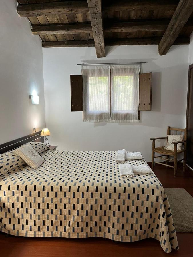 Apartamentos Rurales En Plena Sierra La Calera Екстер'єр фото